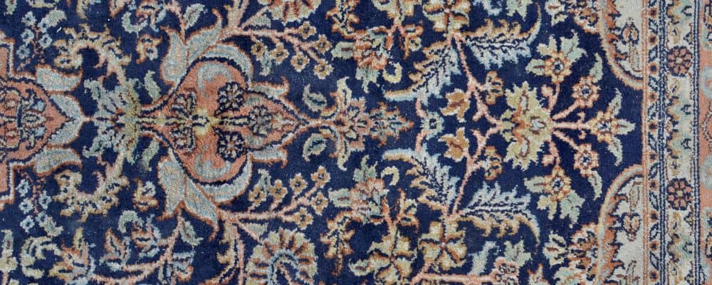 The floral carpet has a vibrant, contemporary design from the basic layer.